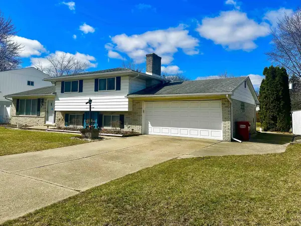 Clinton Township, MI 48036,37481 Via Rosalie St ST