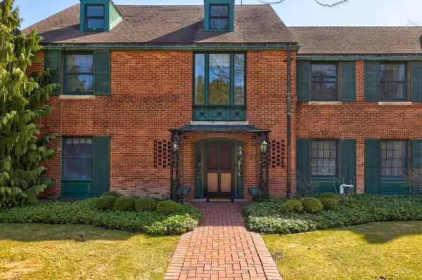 27 W Hannum BLVD, Saginaw Twp, MI 48602