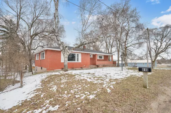 Big Rapids, MI 49307,810 Henderson ST