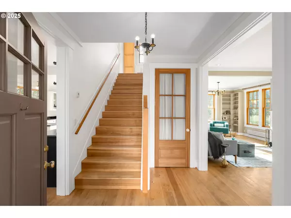 Warren, OR 97053,33336 CROWN POINT DR