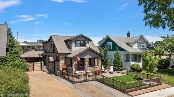 Utica, MI 48317,7881 CHAPOTON ST