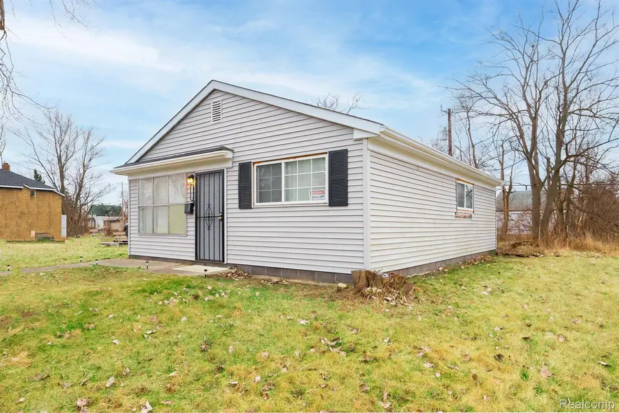 17419 WANDA ST, Highland Park, MI 48203