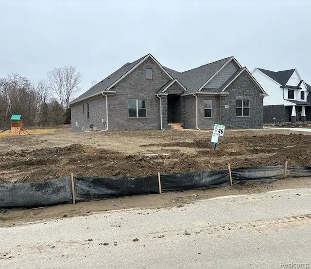 South Lyon, MI 48178,20886 HASENCLEVER DR