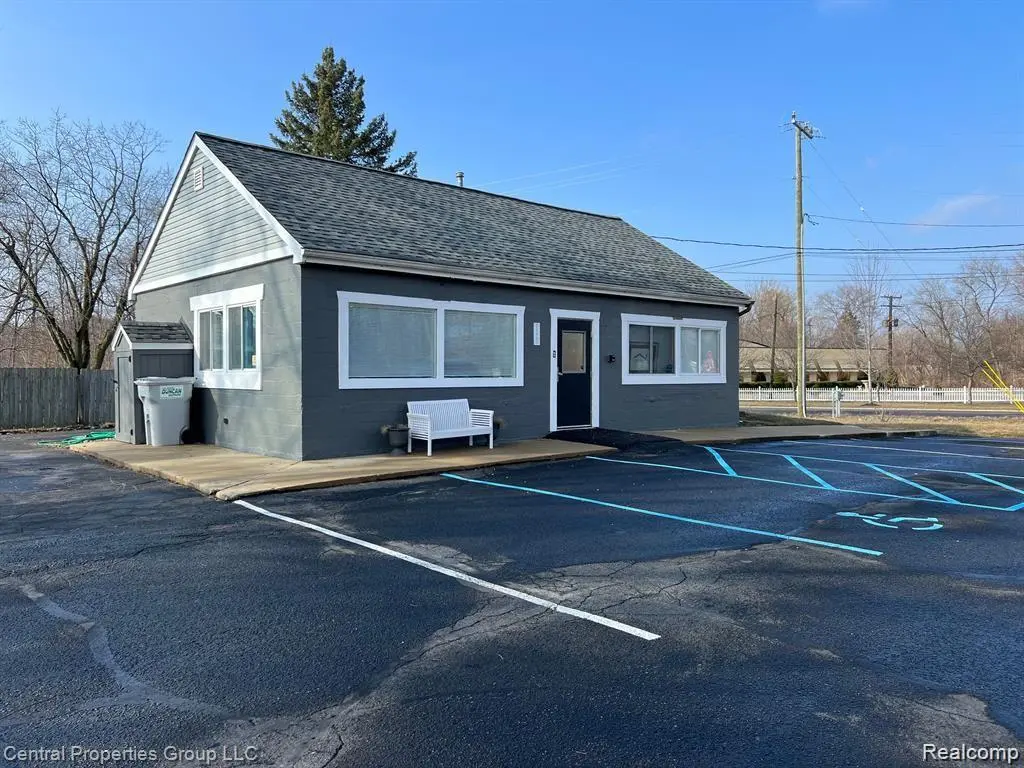 New Hudson, MI 48165,56461 GRAND RIVER AVE