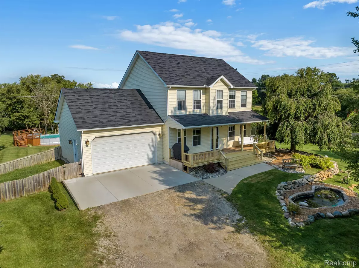 Howell, MI 48843,5389 BENTLEY LAKE RD