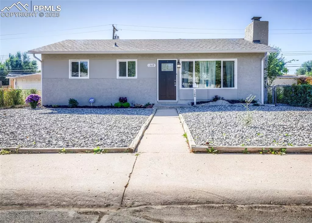 Colorado Springs, CO 80905,1309 Florence AVE