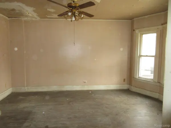 Detroit, MI 48206,7465 HANOVER ST