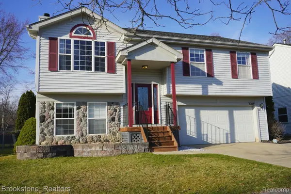 Holly, MI 48442,3259 Hilltop DR