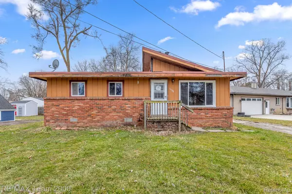 Whitmore Lake, MI 48189,11508 ELMDALE RD