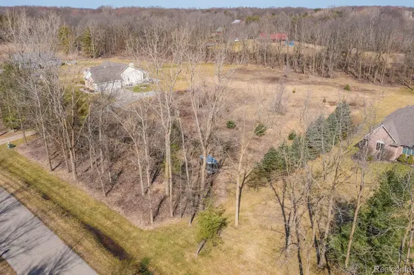 Metamora, MI 48455,5174 Hidden Ridge DR