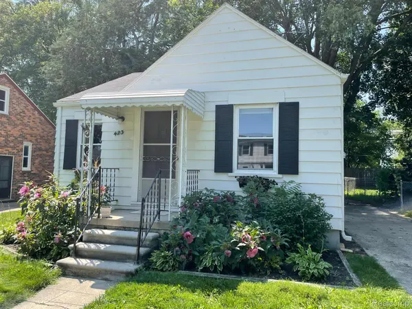 1037 BUTTERNUT AVE, Royal Oak, MI 48073