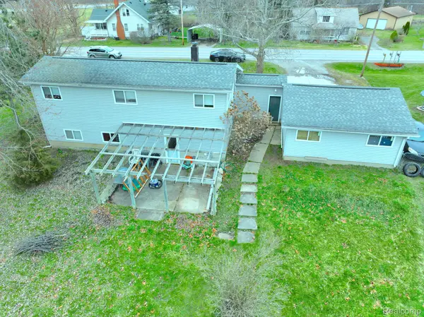 Clio, MI 48420,13128 TUSCOLA RD