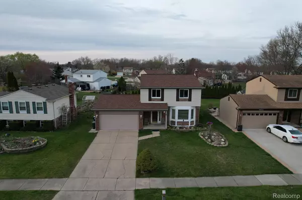 4629 FRANKLIN PARK DR, Sterling Heights, MI 48310