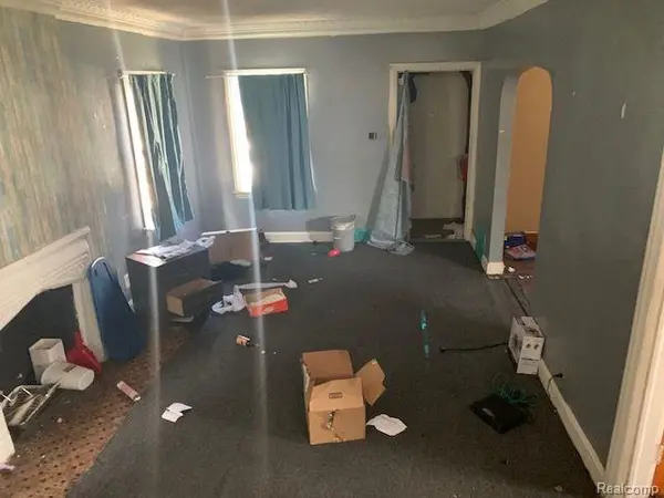 Detroit, MI 48205,14924 E STATE FAIR ST