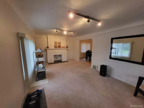 Detroit, MI 48227,14550 HUBBELL ST