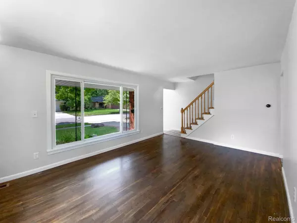 Ann Arbor, MI 48108,2887 BAYLIS DR