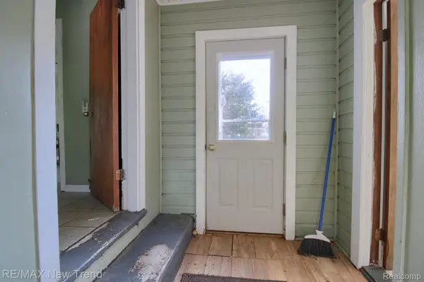 Pinckney, MI 48169,8685 RUSHSIDE DR