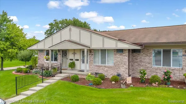 South Lyon, MI 48178,25213 Potomac #2