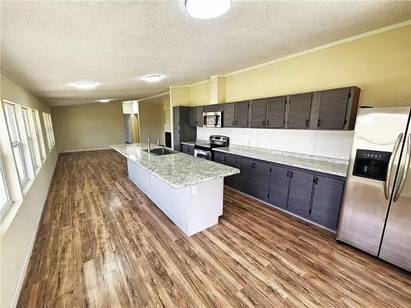 Donie, TX 75838,102 LCR 828