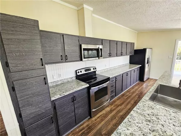 Donie, TX 75838,102 LCR 828