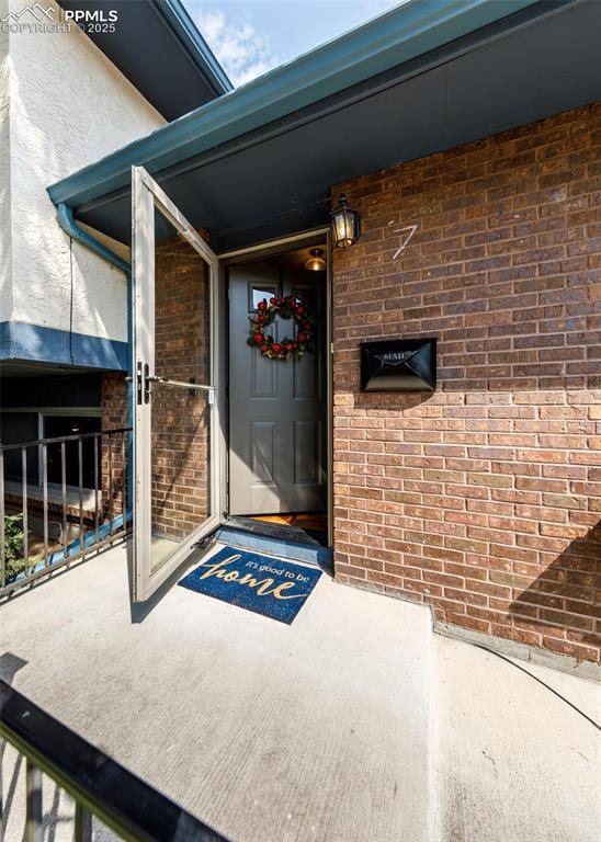 Pueblo, CO 81001,7 Briargate TER