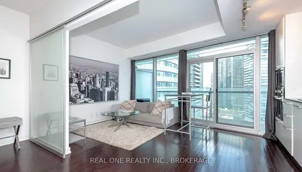 Toronto C01, ON M5J 0A9,12 York ST #2001