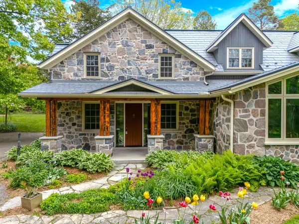 Kitchener, ON N2P 2J3,17 The Kirksway N/A