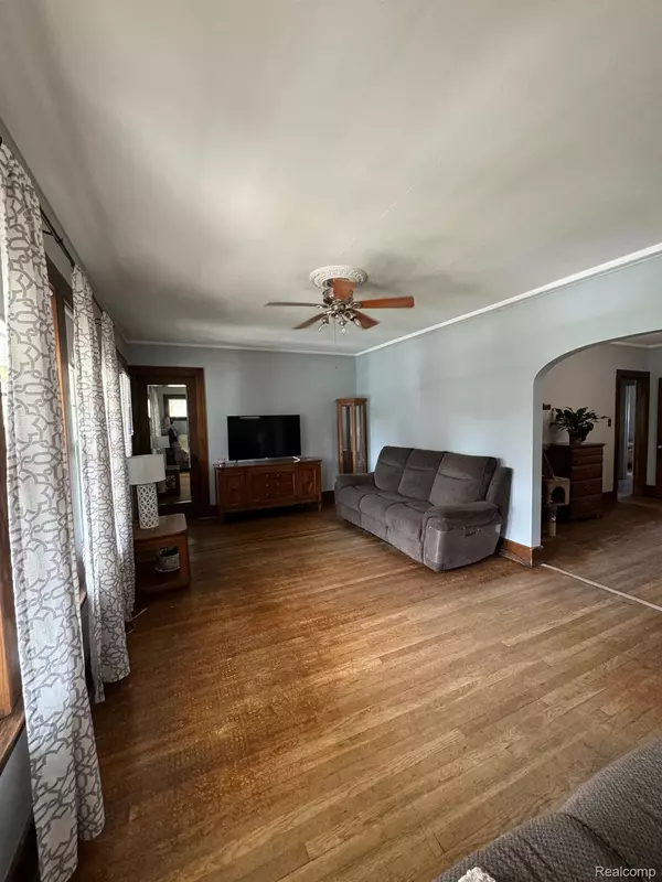 Detroit, MI 48209,2386 FERRIS ST