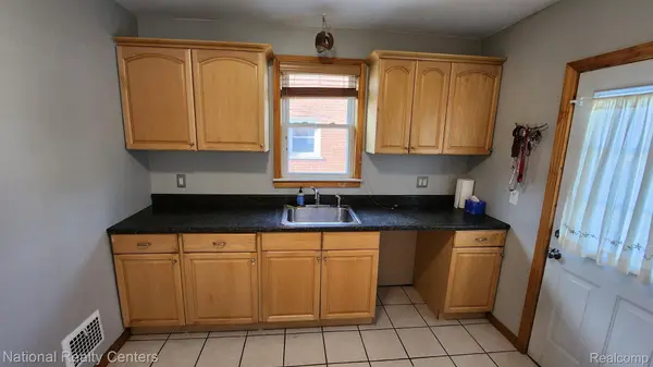 Allen Park, MI 48101,7207 OSAGE AVE