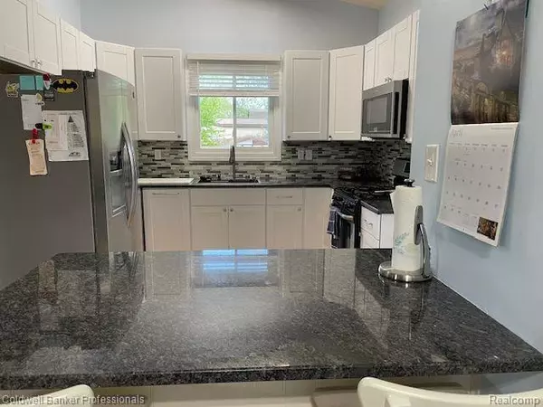 Grand Blanc, MI 48439,6138 SPRINGDALE BLVD