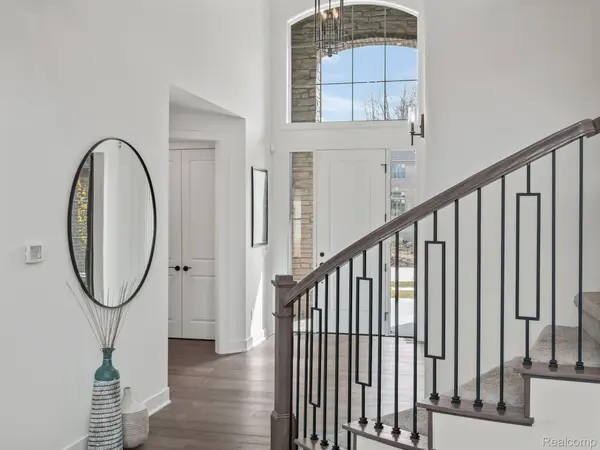 Shelby Twp, MI 48315,12037 Encore CT