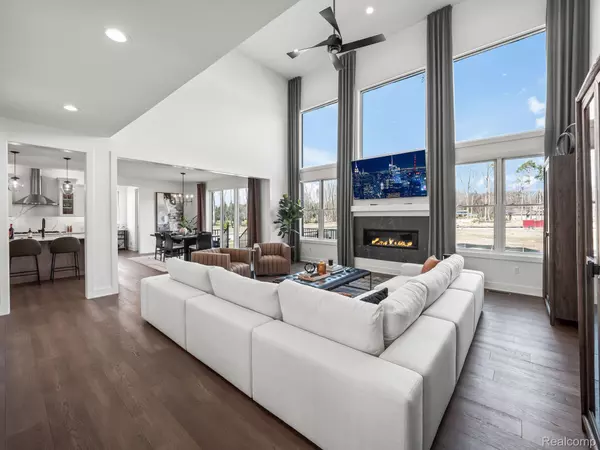 Shelby Twp, MI 48315,12037 Encore CT