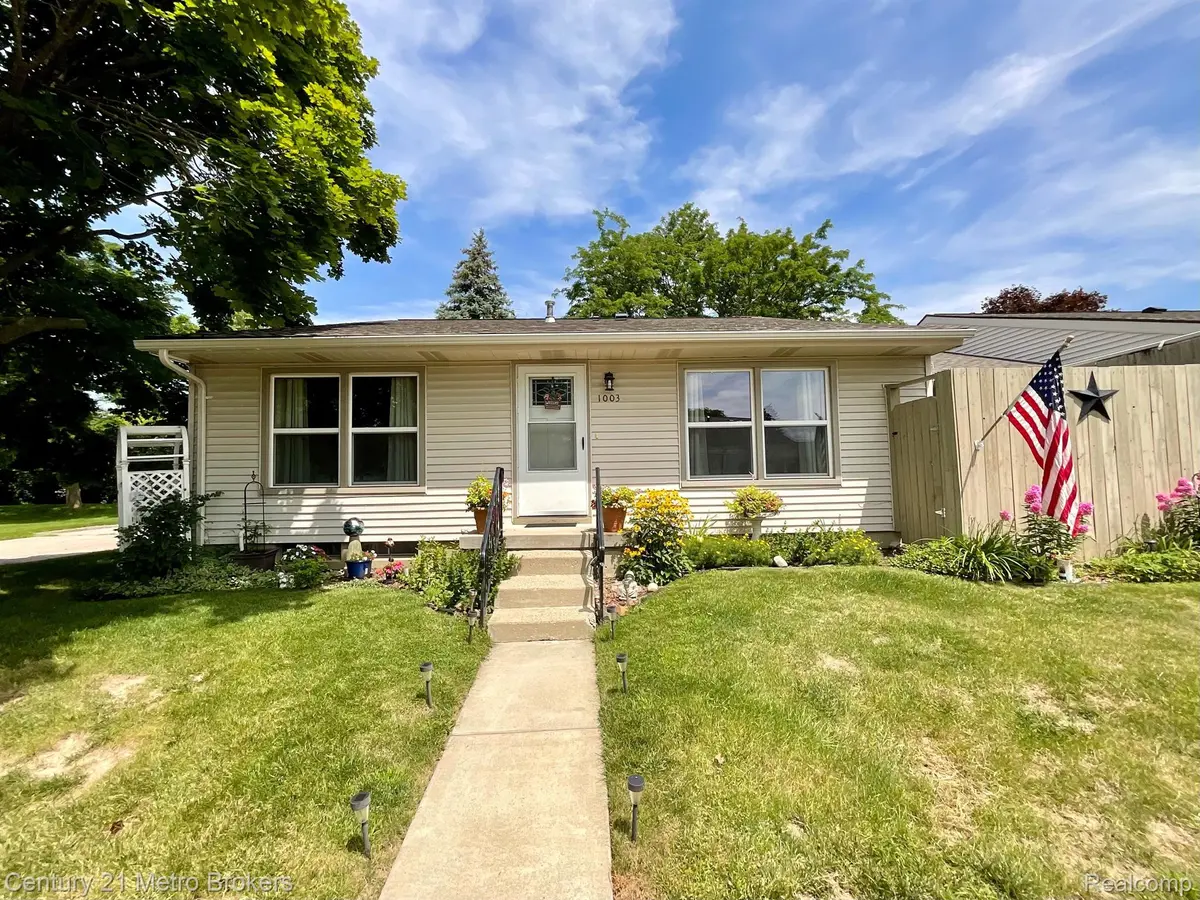 1003 S DAYTON ST, Davison Twp, MI 48423