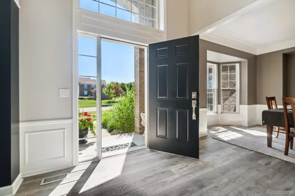 Grand Blanc, MI 48439,8466 PARKSIDE DR