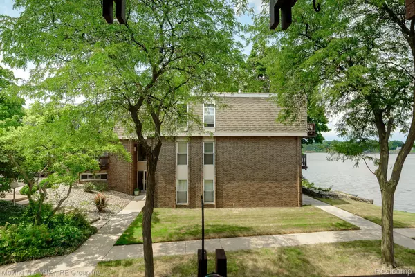 250 N LIBERTY ST #204, Belleville, MI 48111