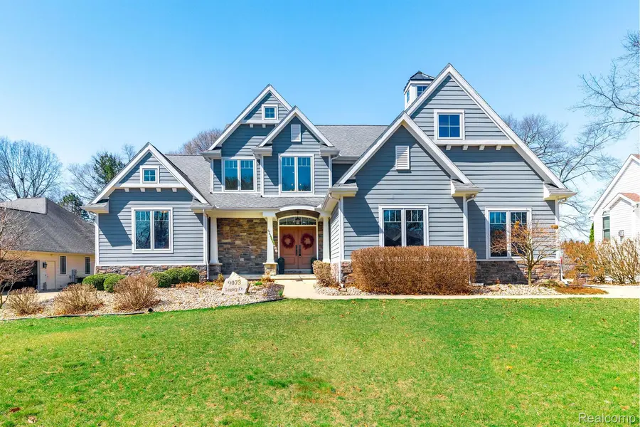 9073 LEGACY, Temperance, MI 48182
