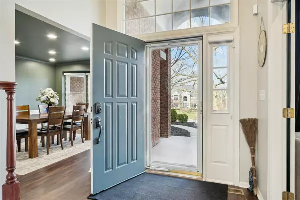 Ann Arbor, MI 48103,4841 Gullane DR