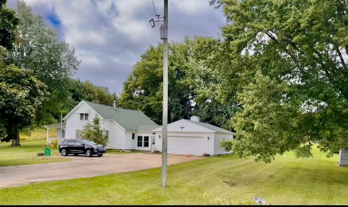 10491 Newcosta AVE, Barton Twp, MI 49338