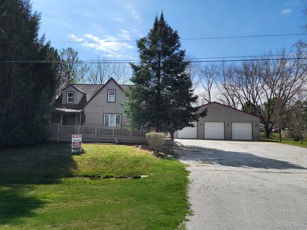 1042 E HOLLYWOOD BLVD, Clio, MI 48420