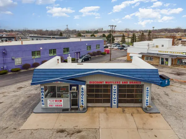 2714 Bay RD, Saginaw Twp, MI 48603