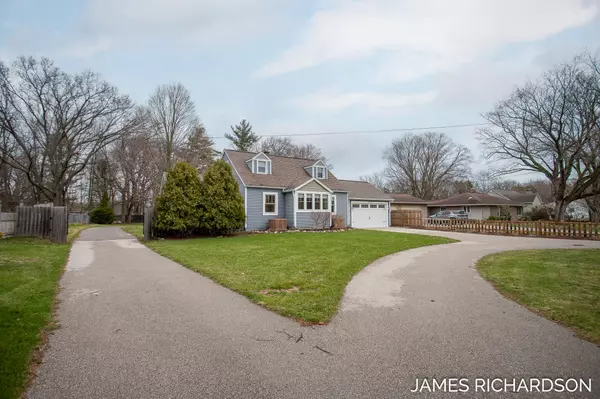 Spring Lake, MI 49456,753 E Savidge ST