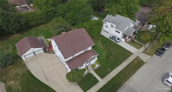 2011 N EVANGELINE ST, Dearborn Heights, MI 48127