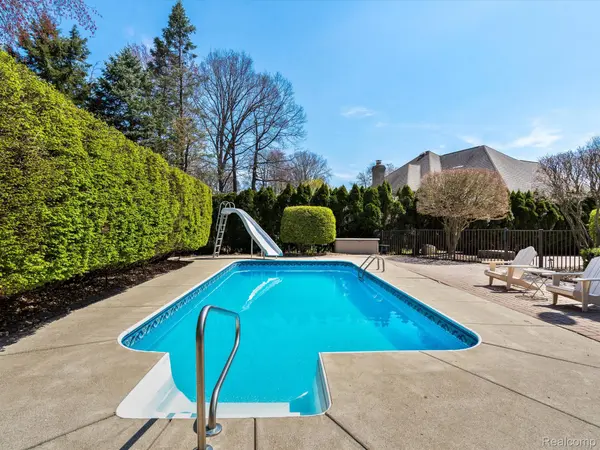 Shelby Twp, MI 48315,14165 BOURNEMUTH DR