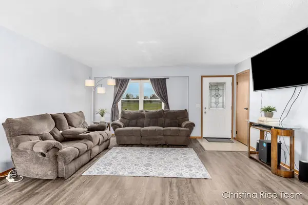 Cedar Springs, MI 49319,16445 Algoma AVE NE