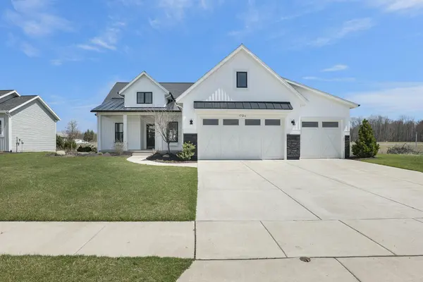 Walker, MI 49534,1794 Kenowa AVE NW