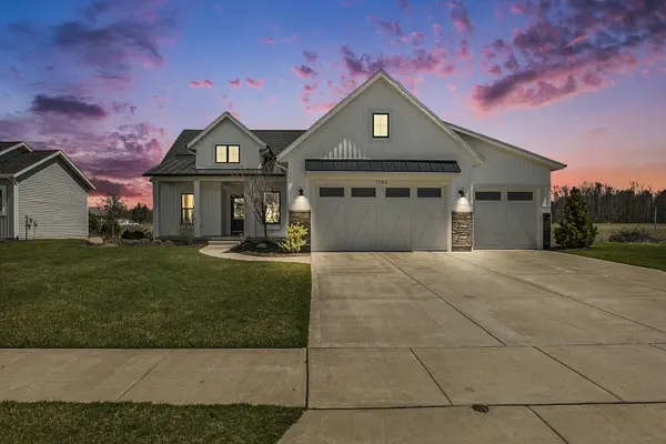 Walker, MI 49534,1794 Kenowa AVE NW