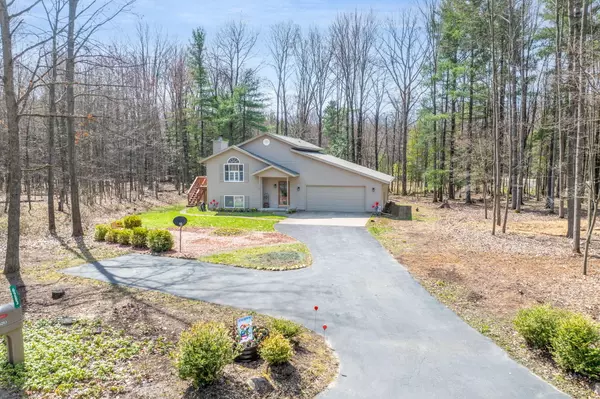 Canadian Lakes, MI 49346,6283 Clubhouse DR E