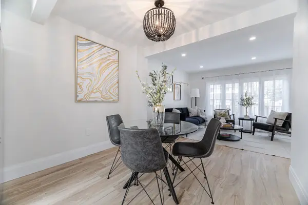 Hamilton, ON L8K 6L4,120 Quigley RD #19