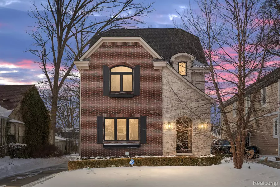 1786 S BATES ST, Birmingham, MI 48009