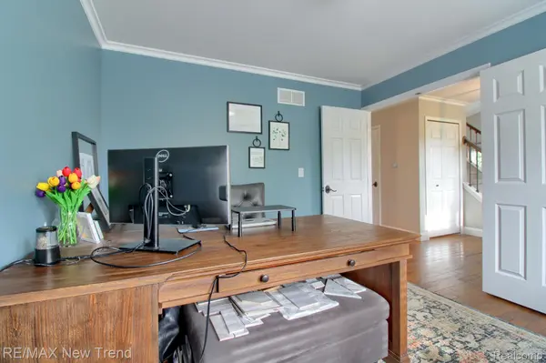 South Lyon, MI 48178,9457 DALEVIEW DR